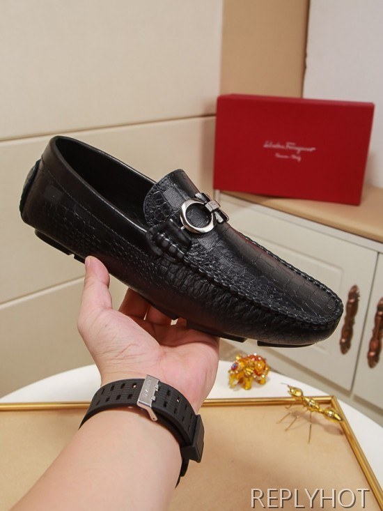 Ferragamo  2020 Mens Leather Loafer
