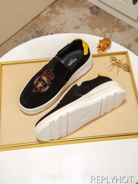 Fendi 2020 Mens Leather Slip On
