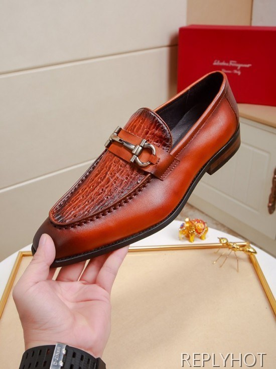 Ferragamo  2020 Mens Leather Loafer