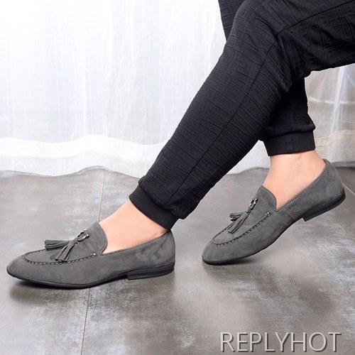 Ferragamo  2020 Mens Leather Loafer