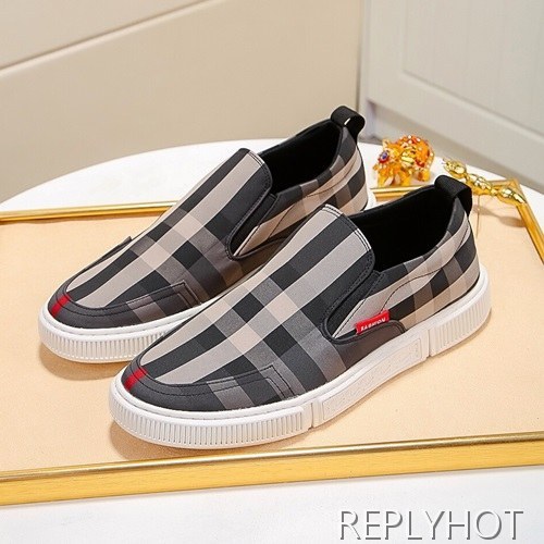 Burberry 2020 Mens Slip On