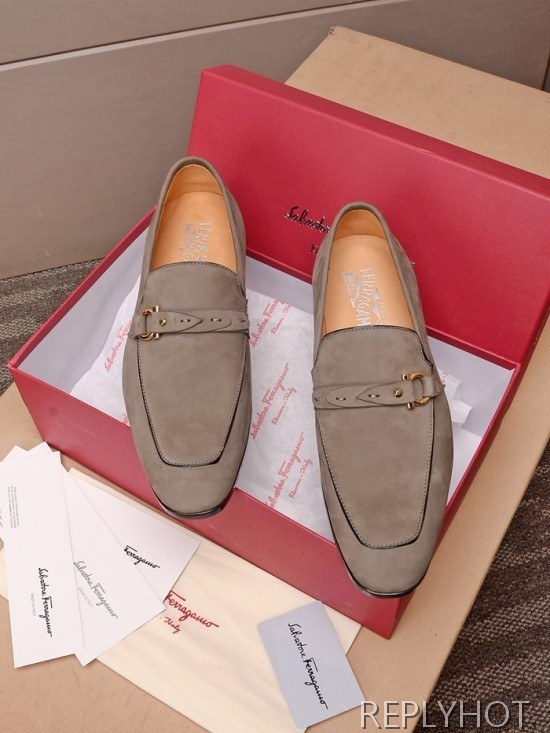 Ferragamo  2020 Mens Leather Loafer