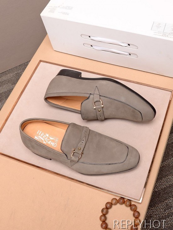 Ferragamo  2020 Mens Leather Loafer