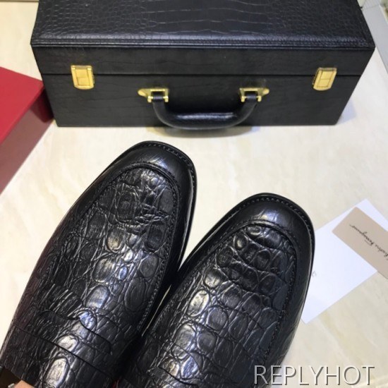 Ferragamo  2020 Mens Leather Loafer