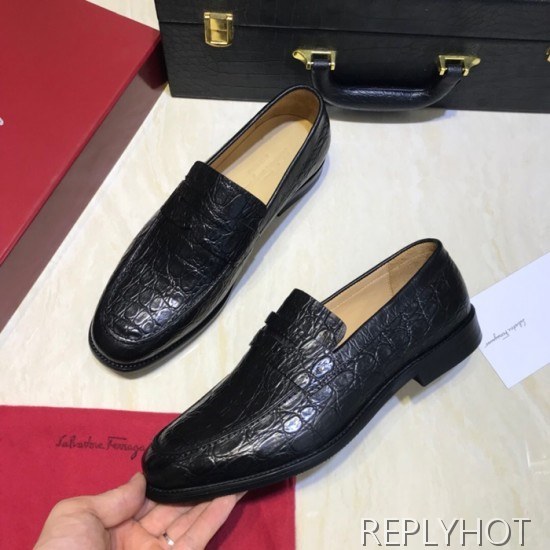 Ferragamo  2020 Mens Leather Loafer