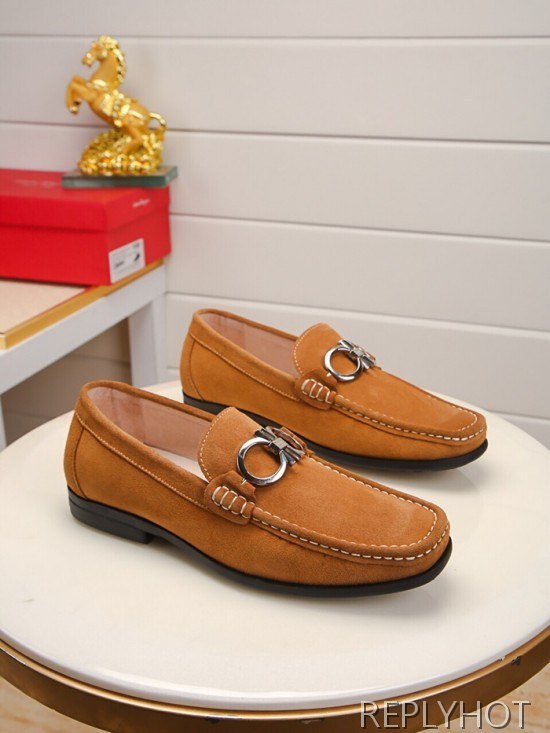 Ferragamo  2020 Mens Leather Loafer