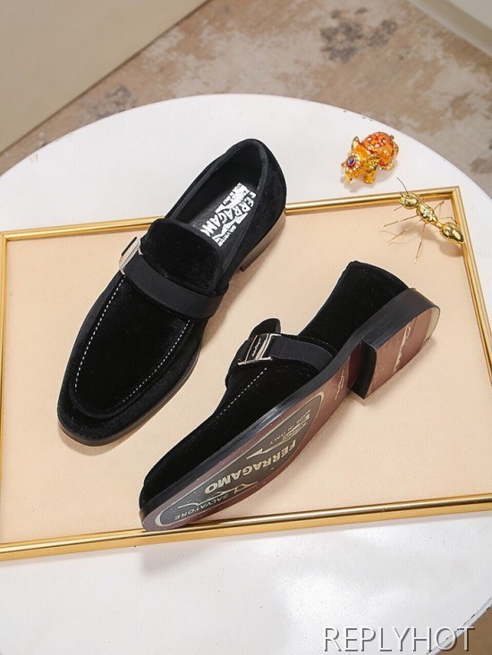 Ferragamo  2020 Mens Leather Loafer