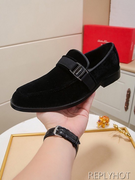 Ferragamo  2020 Mens Leather Loafer