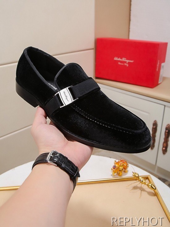 Ferragamo  2020 Mens Leather Loafer