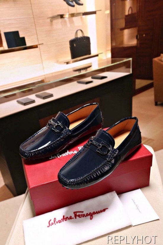 Ferragamo  2020 Mens Leather Loafer