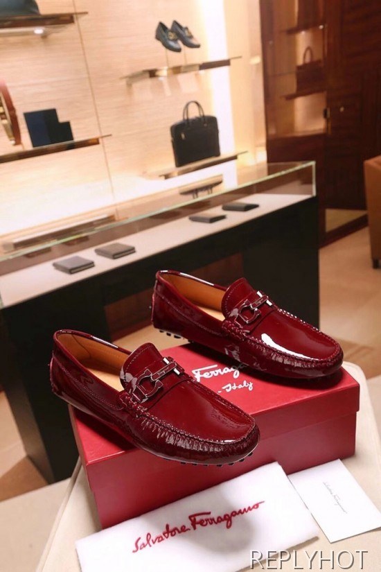 Ferragamo  2020 Mens Leather Loafer