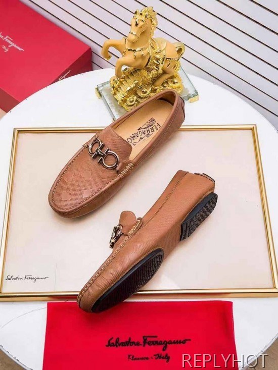 Ferragamo  2020 Mens Leather Loafer