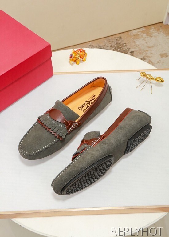 Ferragamo  2020 Mens Leather Loafer