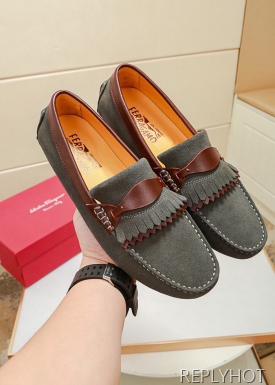 Ferragamo  2020 Mens Leather Loafer