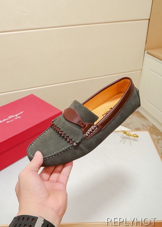 Ferragamo  2020 Mens Leather Loafer