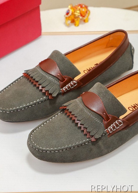 Ferragamo  2020 Mens Leather Loafer