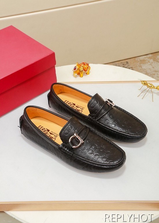 Ferragamo  2020 Mens Leather Loafer
