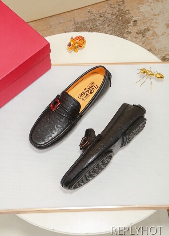 Ferragamo  2020 Mens Leather Loafer