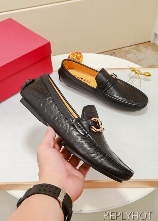 Ferragamo  2020 Mens Leather Loafer