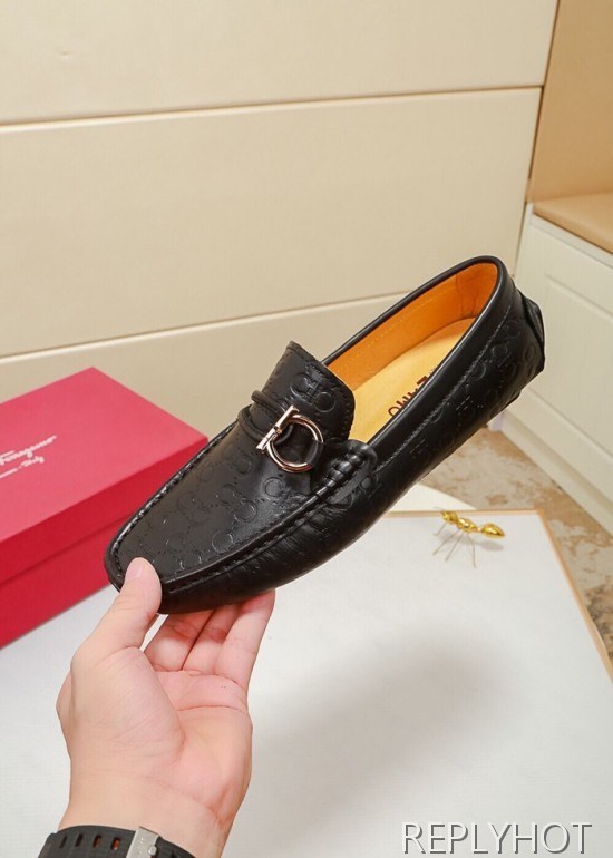 Ferragamo  2020 Mens Leather Loafer