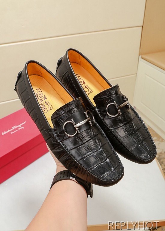 Ferragamo  2020 Mens Leather Loafer