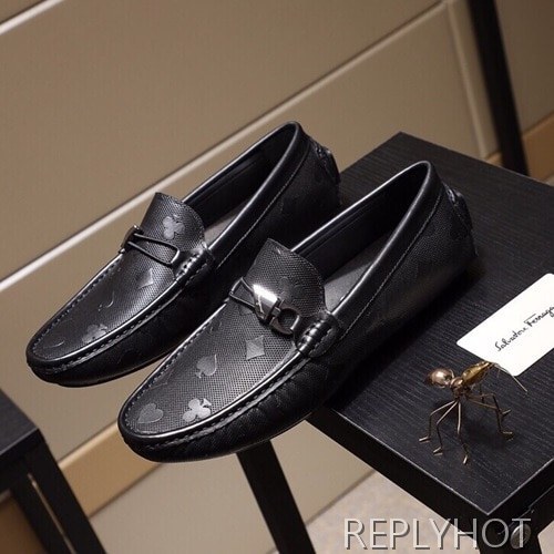 Ferragamo  2020 Mens Leather Loafer