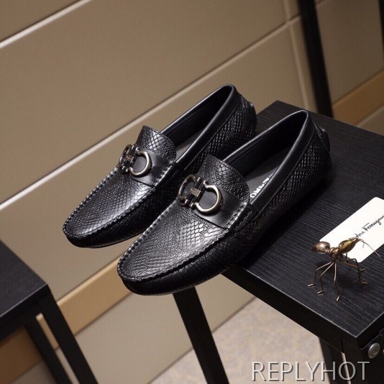 Ferragamo  2020 Mens Leather Loafer