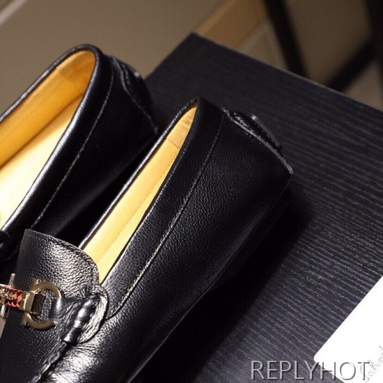 Ferragamo  2020 Mens Leather Loafer