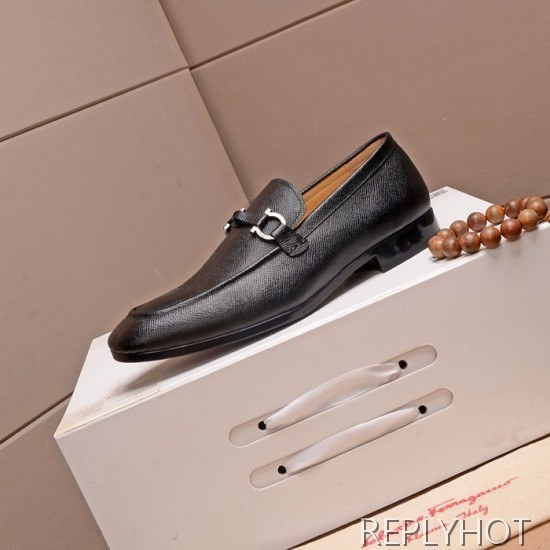 Ferragamo  2020 Mens Leather Loafer