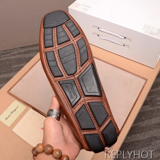 Ferragamo  2020 Mens Leather Loafer