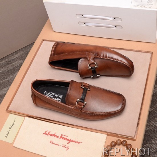 Ferragamo  2020 Mens Leather Loafer