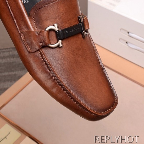 Ferragamo  2020 Mens Leather Loafer
