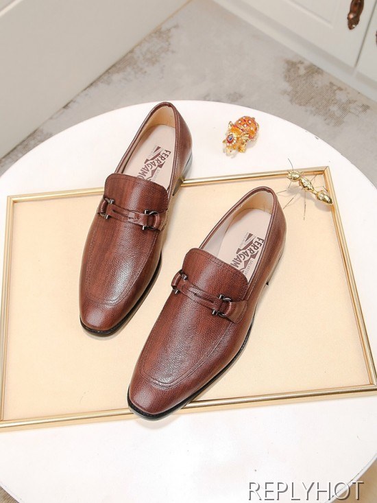 Ferragamo  2020 Mens Leather Loafer