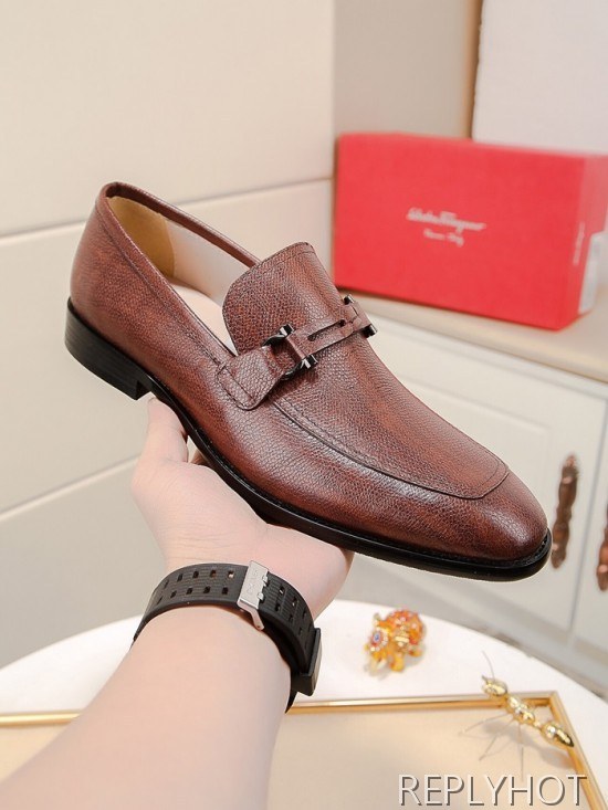 Ferragamo  2020 Mens Leather Loafer