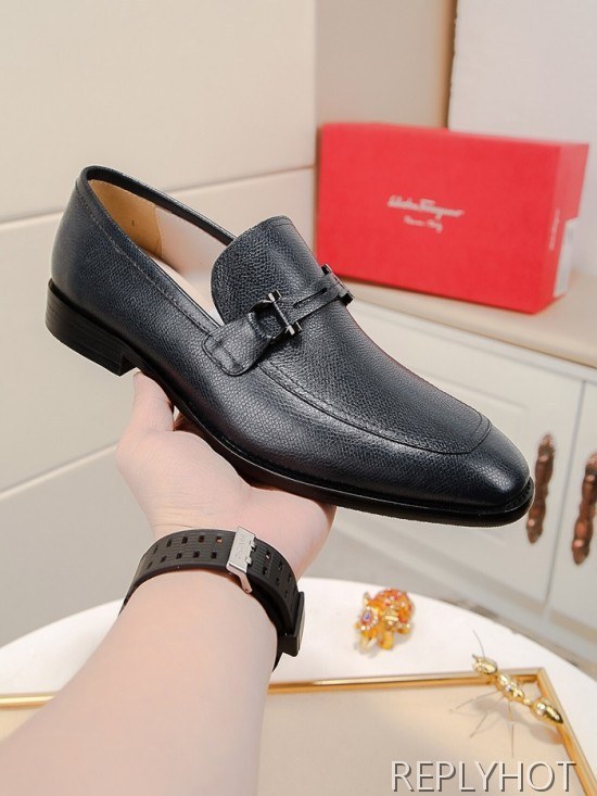 Ferragamo  2020 Mens Leather Loafer