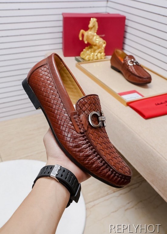 Ferragamo  2020 Mens Leather Loafer