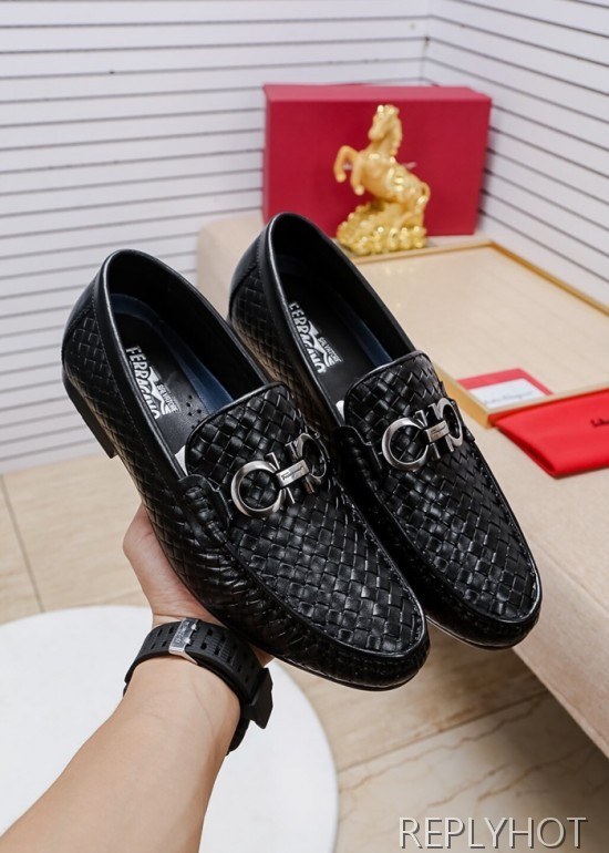 Ferragamo  2020 Mens Leather Loafer