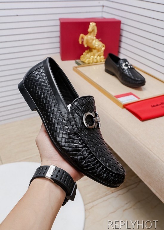 Ferragamo  2020 Mens Leather Loafer