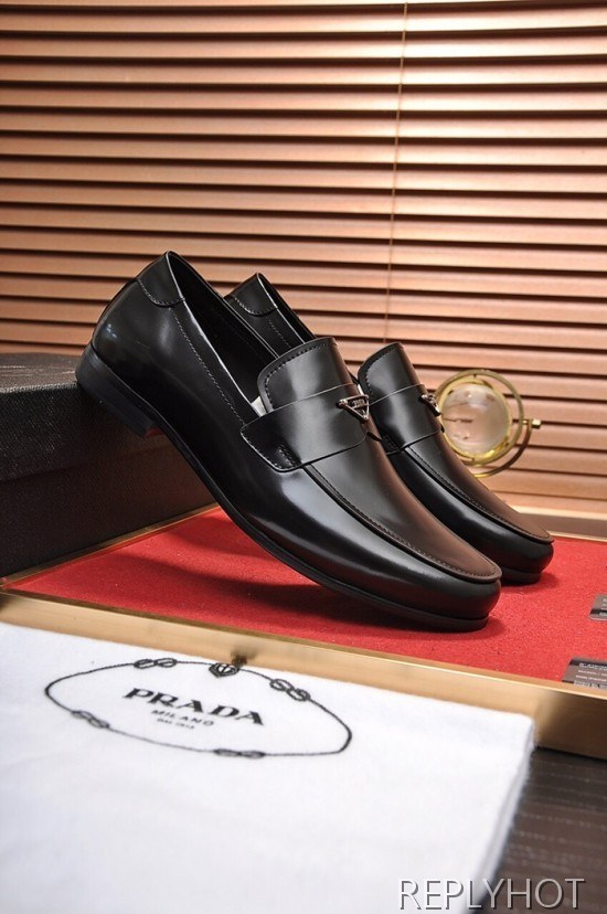 Prada 2020 Mens Leather Loafer
