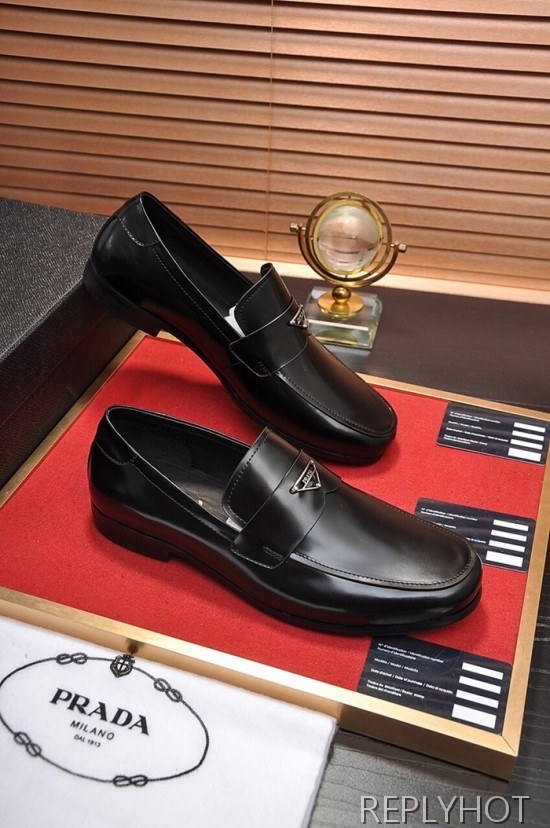 Prada 2020 Mens Leather Loafer