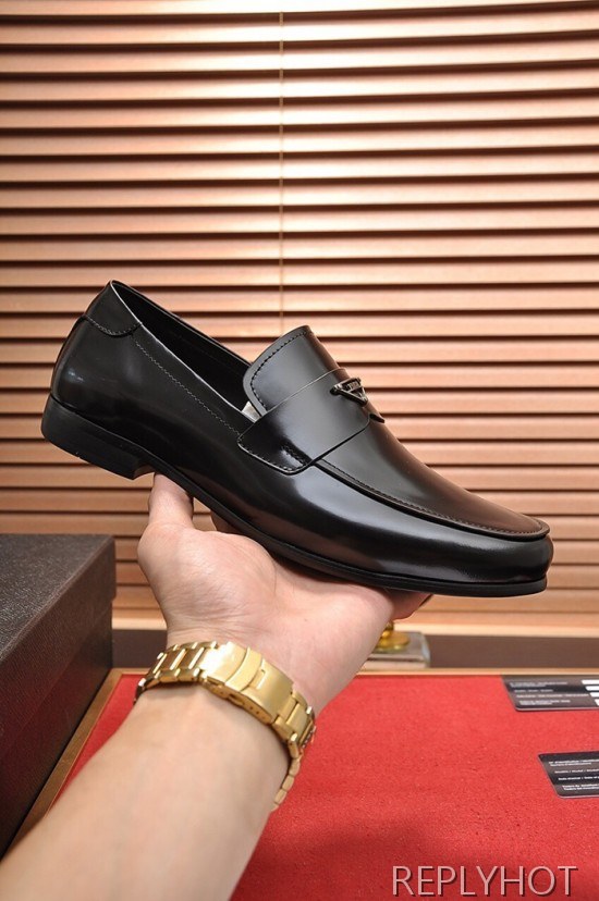 Prada 2020 Mens Leather Loafer