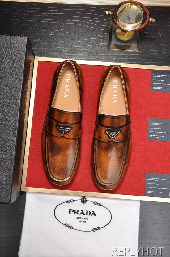 Prada 2020 Mens Leather Loafer