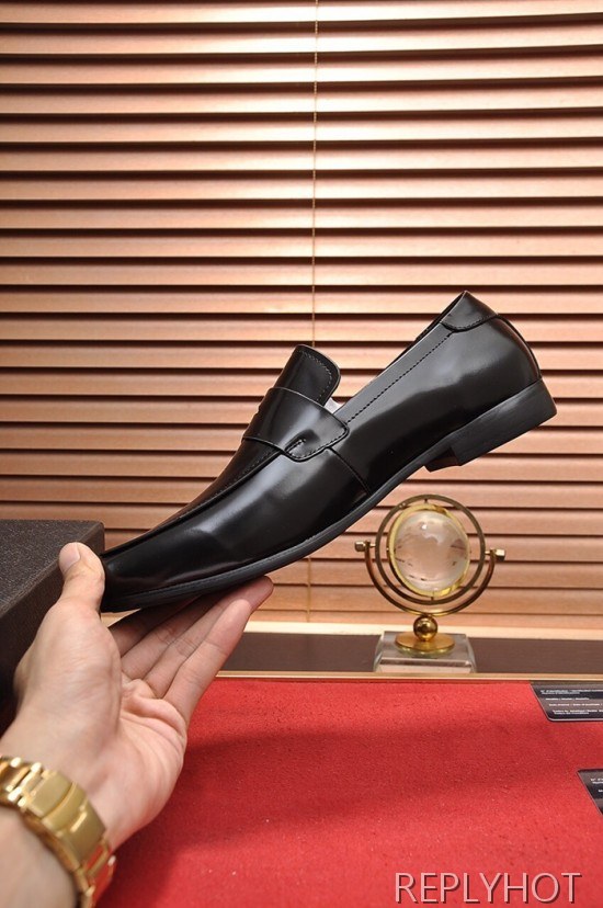 Prada 2020 Mens Leather Loafer