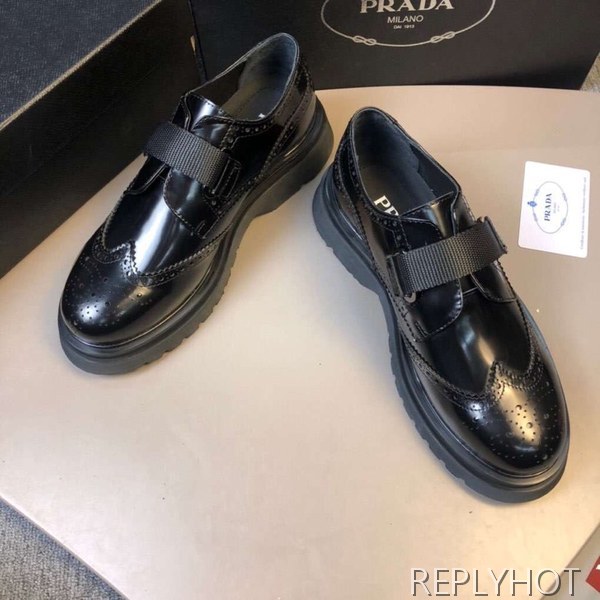 프라다 2020 스트랩 윙팁로퍼