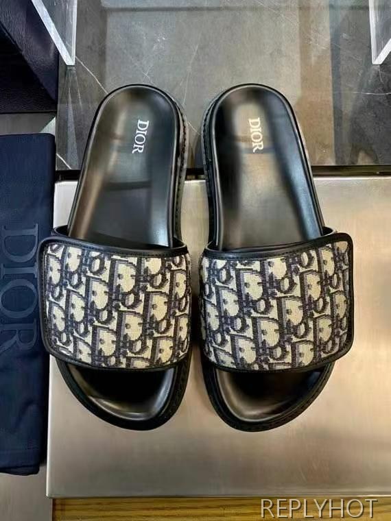 디올 2025 아쿠아 샌들 뮬 슬라이드 슬리퍼