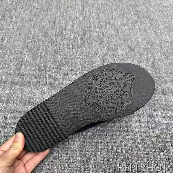 벨루티 2025 시프노스 패턴 가죽 샌들 슬리퍼 신발