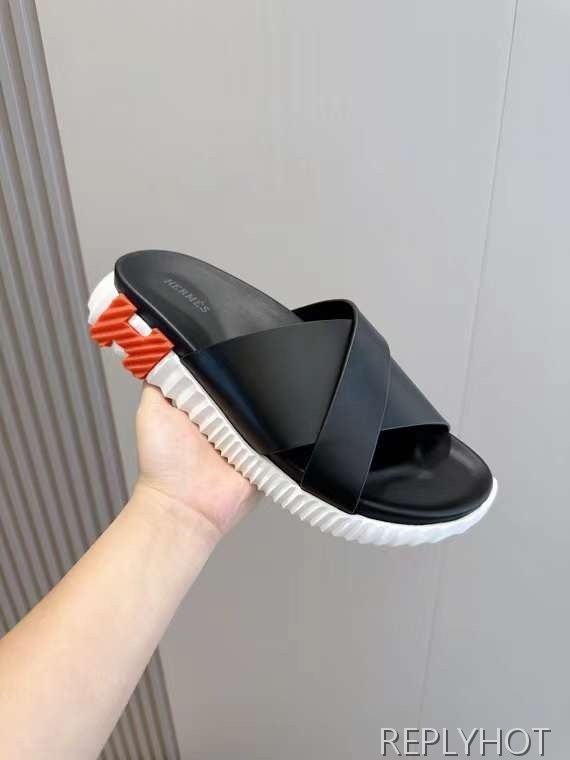 에르메스 2024 INFRA 인프라 레더 슬라이드 샌들 뮬 슬리퍼