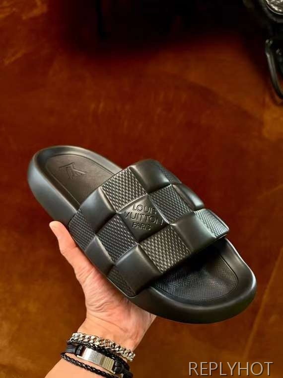 루이비통 2024 다미에 워터프론트 뮬 샌들 슬리퍼 신발