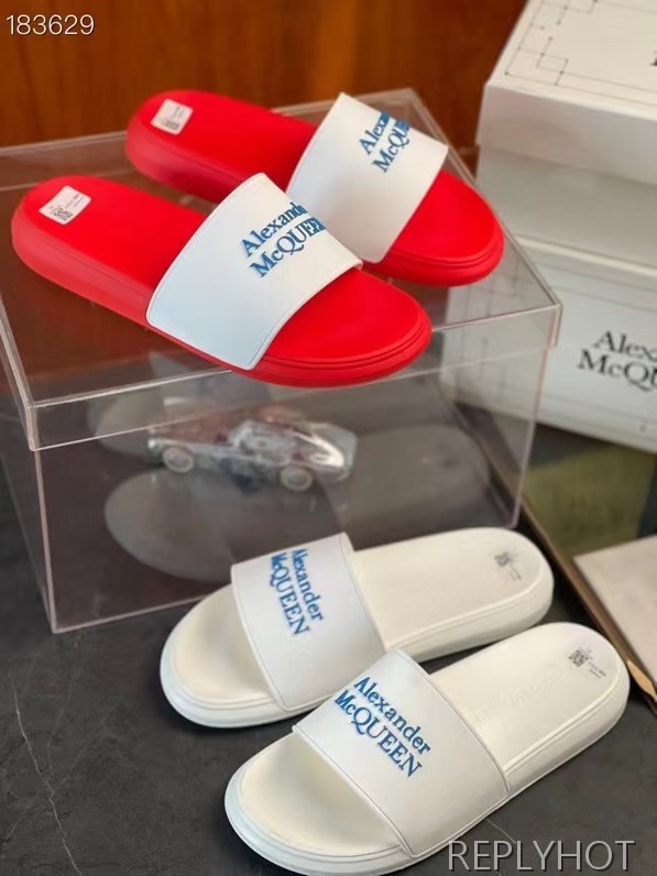 알렉산더맥퀸 2022 베이직 로고 비치 샌들