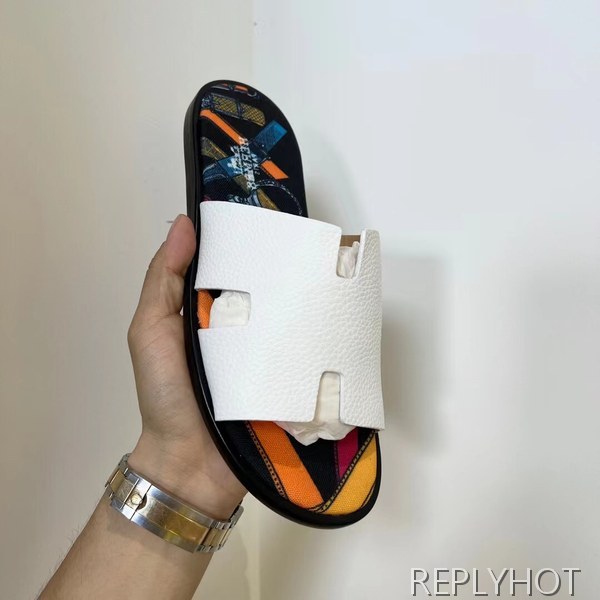 에르메스 2022 멀티패턴 화이트 이즈미르 샌들